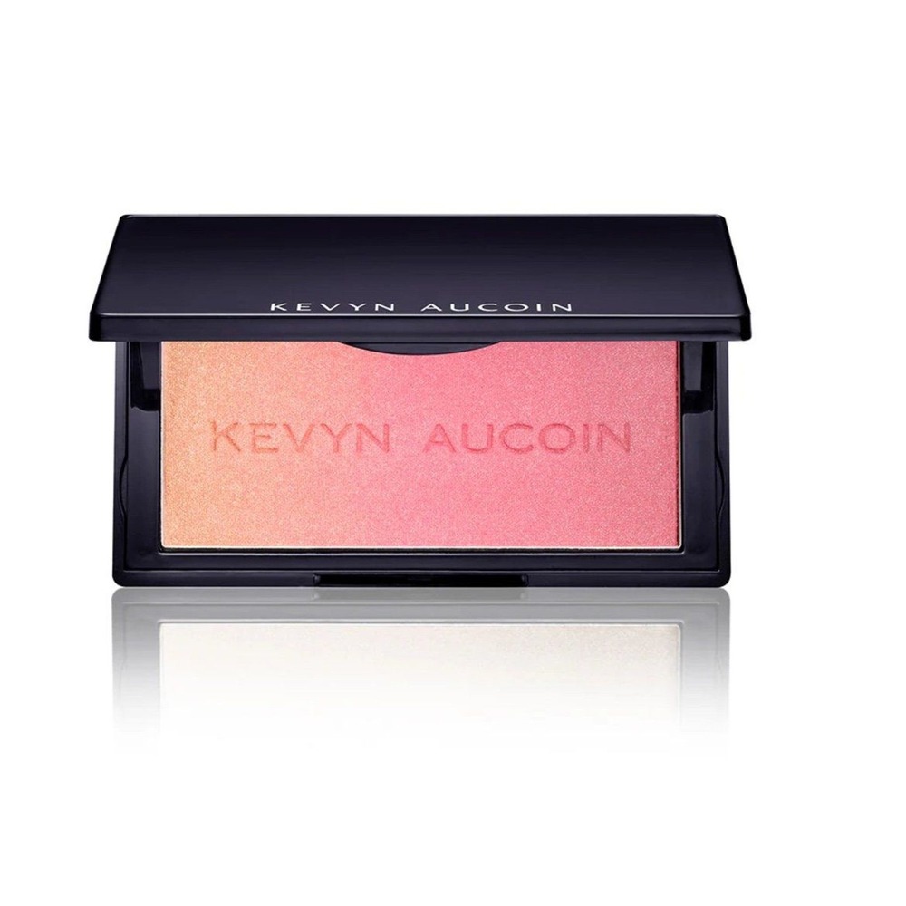 Kevyn Aucoin The Neo-Blush, Blush makeup compact: A trio palette of gradient col